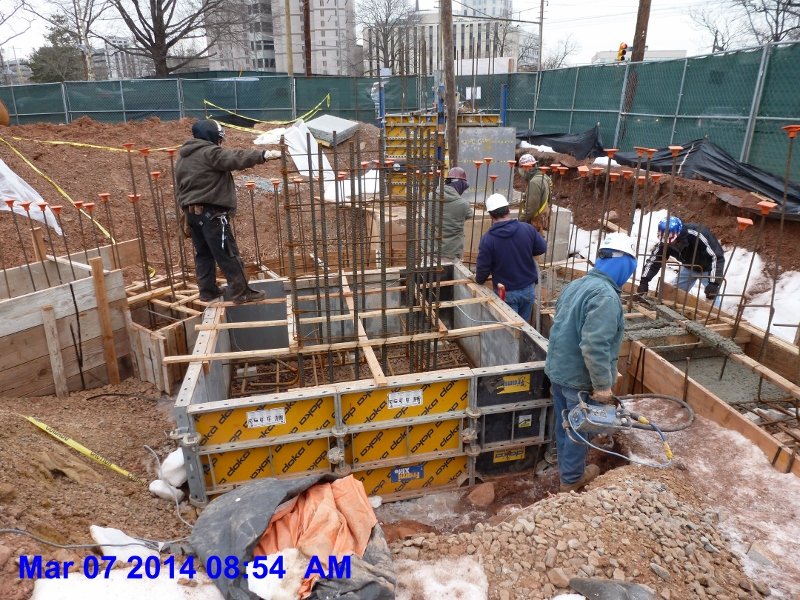 Pouring concrete at Monumental Stair Facing East (800x600)